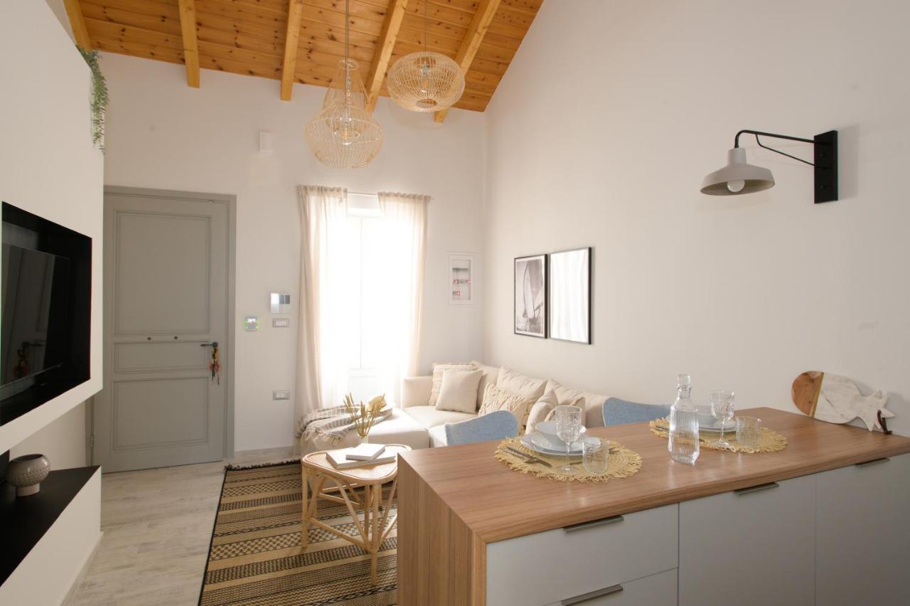 Sunrise Loft Apartment Pylos
